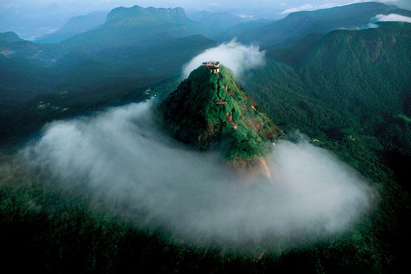 Adam’s Peak (Sri Pada)
